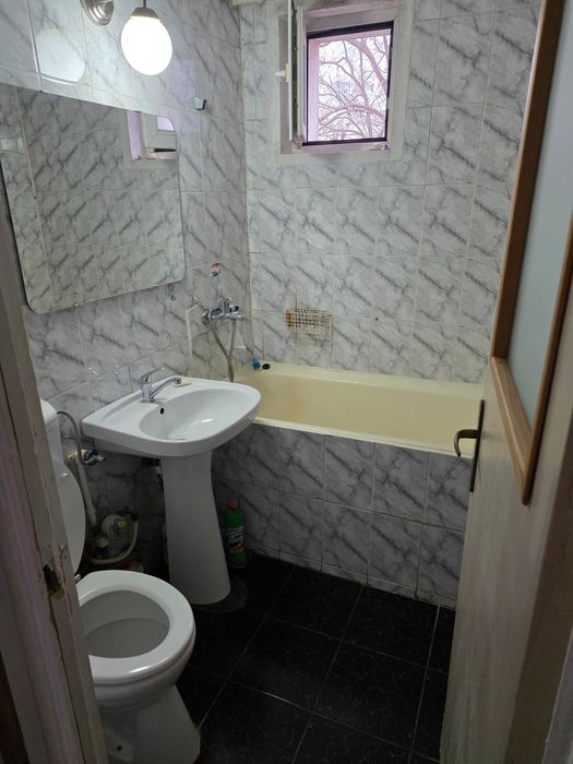 Proprietar, Ale. Somesu Rece 1-9, Bloc 5,cartier Baneasa