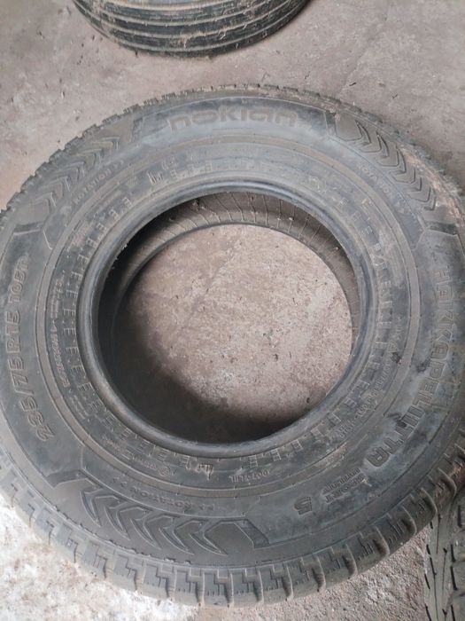 2 Зимние шины нокиан р15