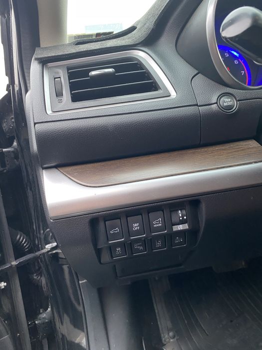 Subaru Outback 2017 Touring СРОЧНО