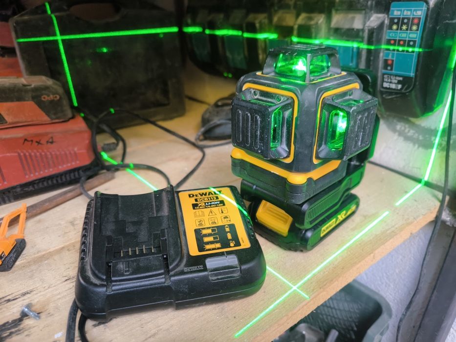 Laser dewalt Dcle34031