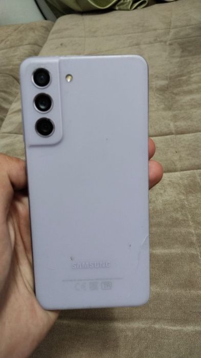 Продам samsung s21fe