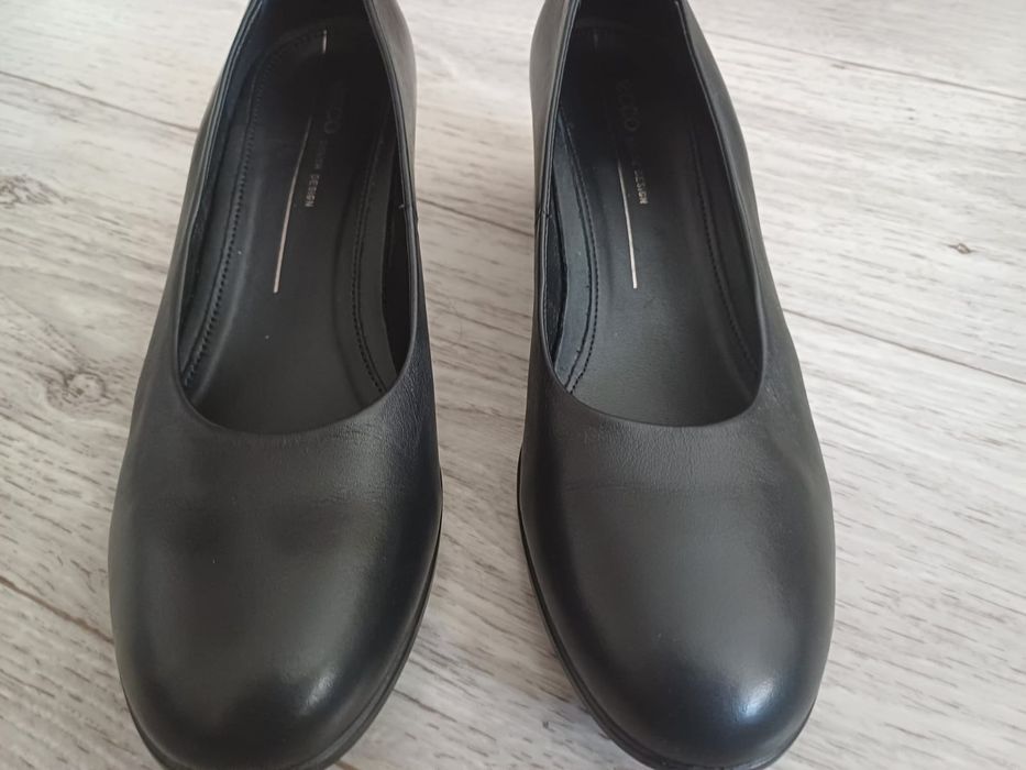 Продам туфли Ecco