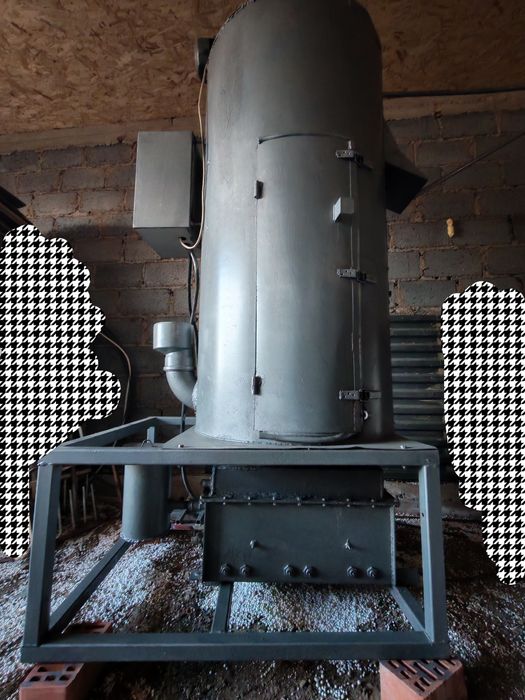 Вспениватель (пенопласта) в рабочем состоянии