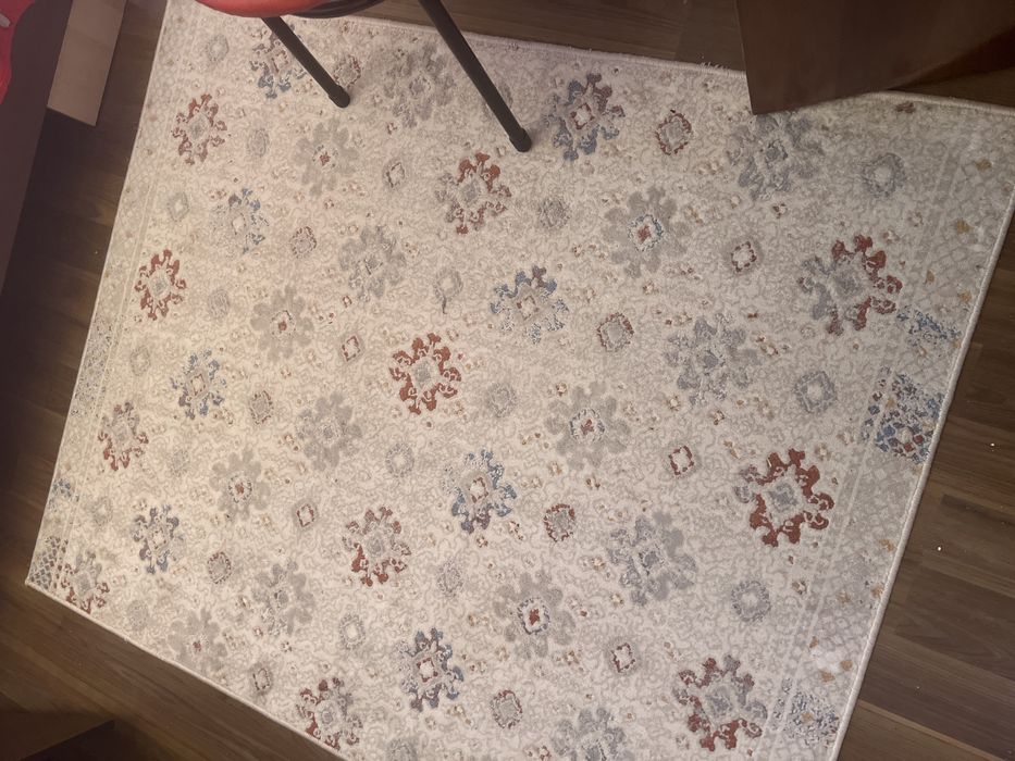 Ковровые дорожки продам