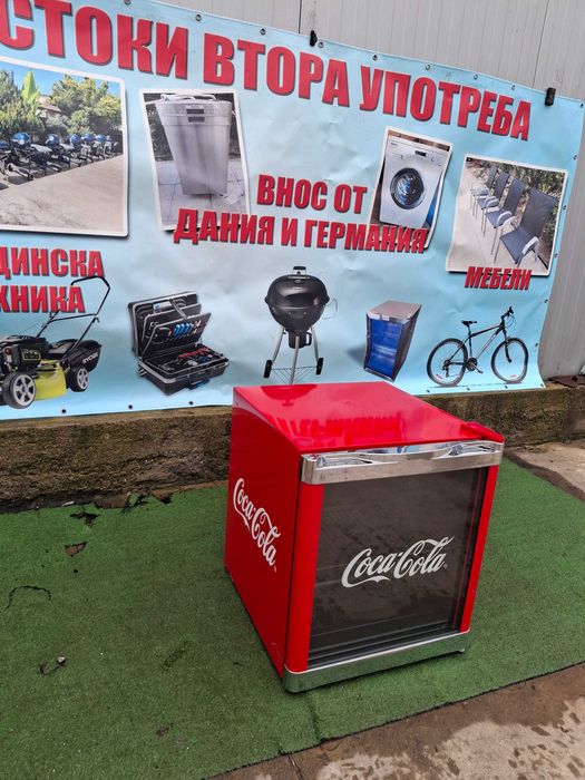 Малка хладилна витрина -Coca Cola