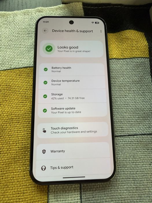 Google Pixel 9 Pro XL + Pixel Buds Pro слушалки