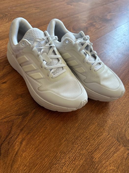 Обувки Adidas Ligtmotion+