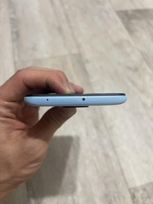 Продается Redmi Note 9 в хорошем состоянии
