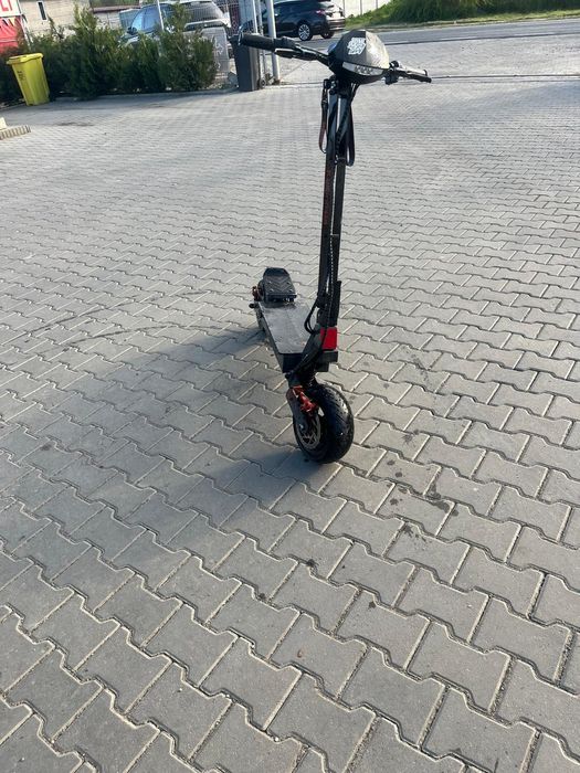 Vand trotineta electrica