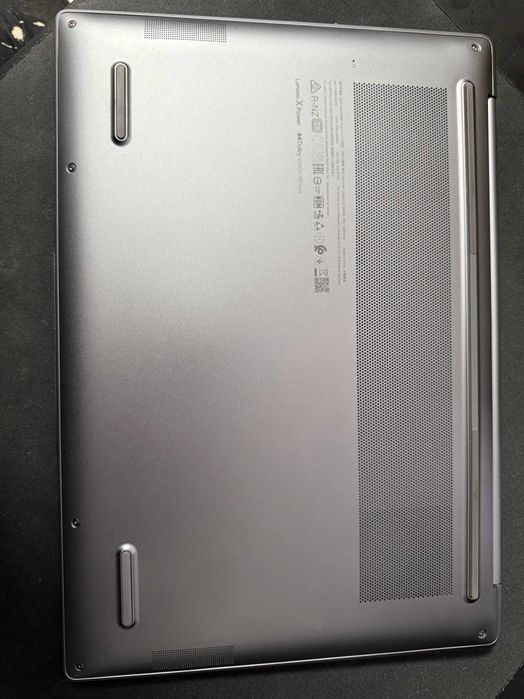 Laptop Lenovo Yoga PRO 7 14.5" Touchscreen 3K 120hz | Intel Ultra 7 155H | 32GB DDR5 7467 MHz| 1 TB SSD + 2 TB SSD 980 PRO | FullBox + Garantie