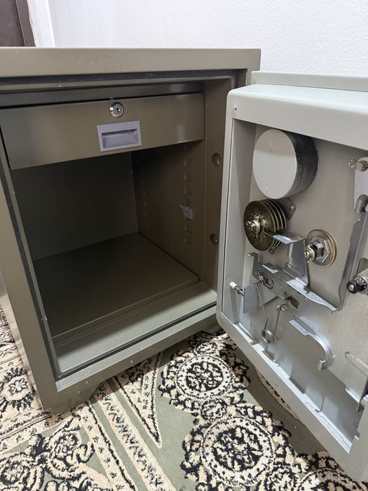 Сейф дипломат бу