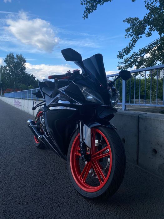 Yamaha YZF R125 2009