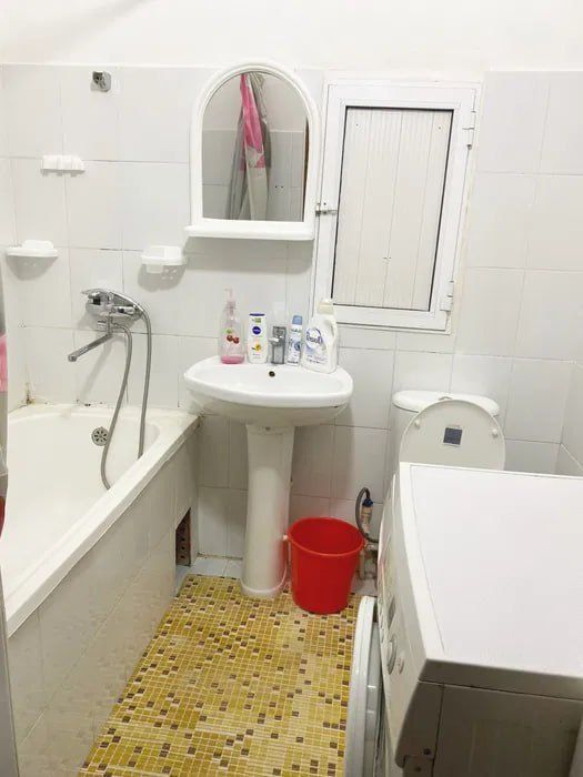 1/2/7. Сергели 6а. Квартира 43 м², дом кирпичный. Можно под ипотеку