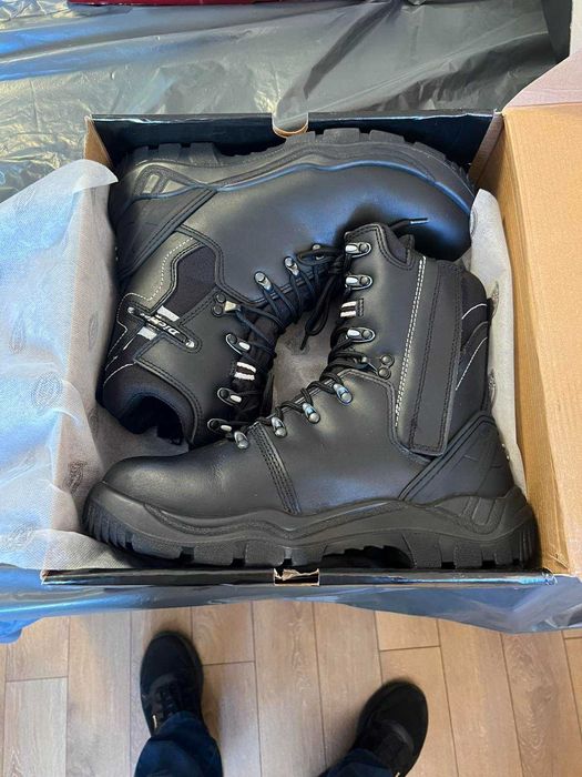 НОВО  Предпазни обувки DICKIES QUEBEC Черни 43