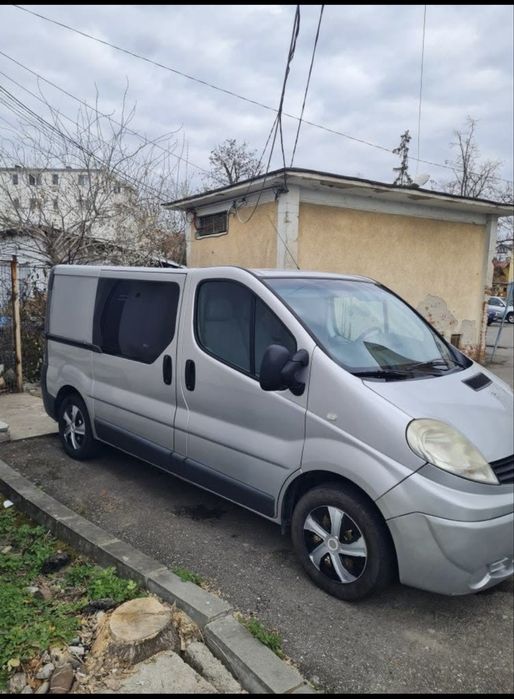 Vând / Schimb Renault Trafic mixt 6 locuri+marfă