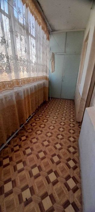Продаю квартиру.  АХМАД ДОНИШ Юнусабад 13 2/4/4