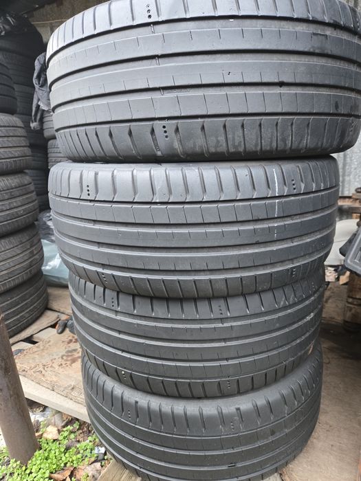4бр. 245 45 18 Michelin летни.