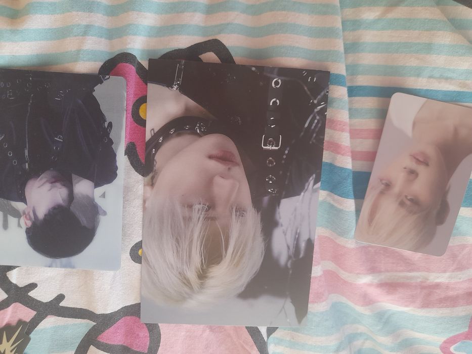 Txt Thursday's Child Hate version album