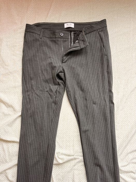 Спортни Полу-официални панталони Zara/Bershka/only&Sons