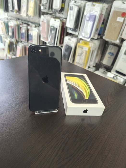 Apple iPhone SE 2020 64GB Black
