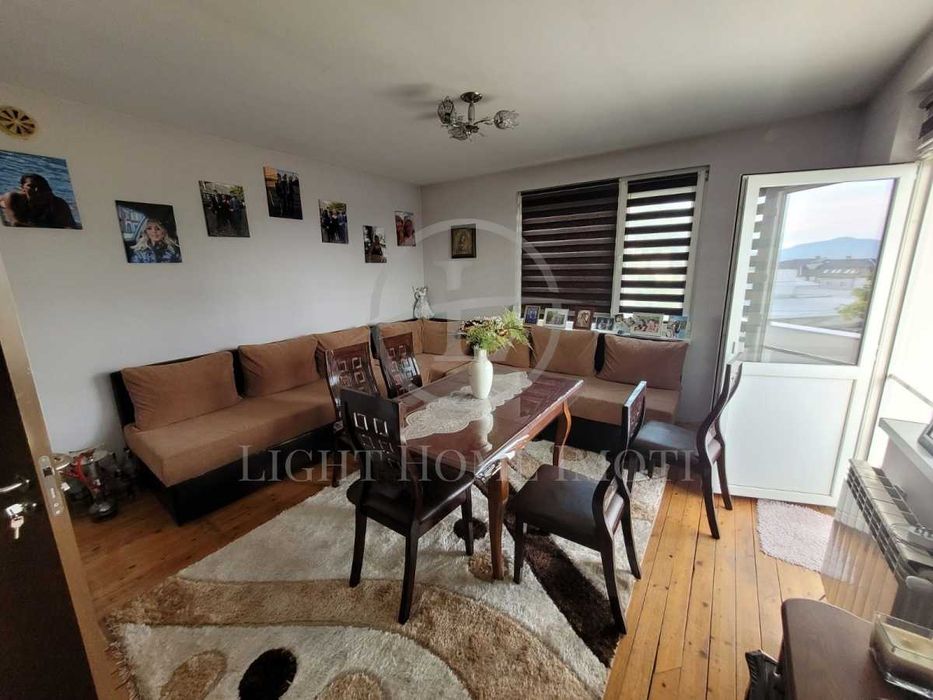 Продава се Етаж от къща в Карлово - 220 кв.м за 1000 €/кв.м - Снимка #5