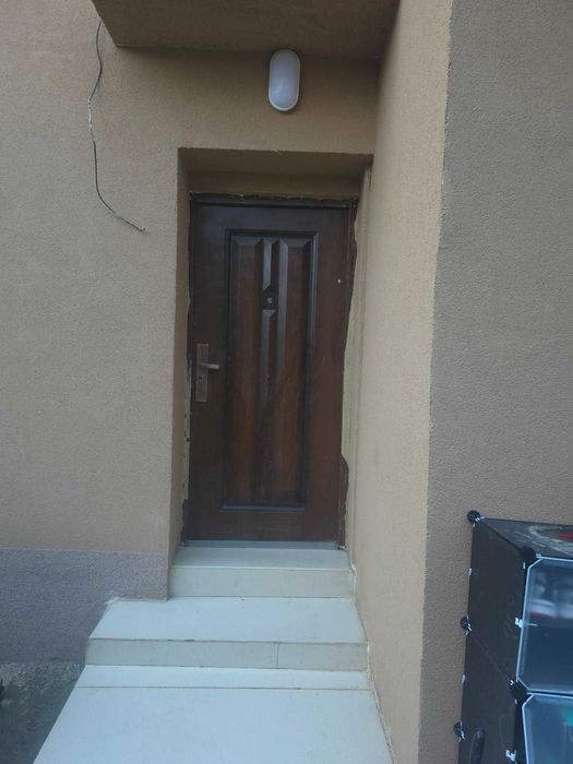 Етаж от къща под наем за нощувки в Микрево на 10км от Сандански