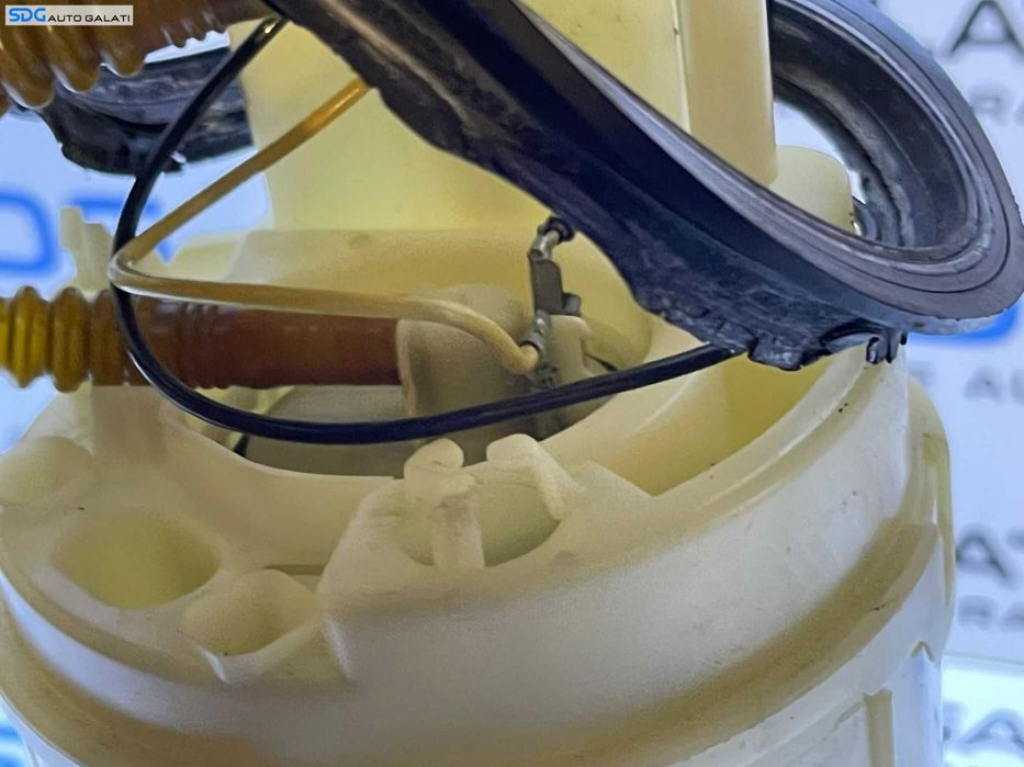 Pompa Combustibil Benzina cu Senzor Sonda Litrometru Nivel Rezervor Audi A3 8P 1.6 FSI 2004 - 2013 Cod 1K0919051M [LC1472]