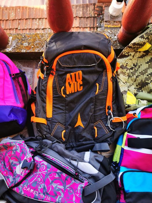 Vand rucsac rucsace Burton Atomic Backland stare buna