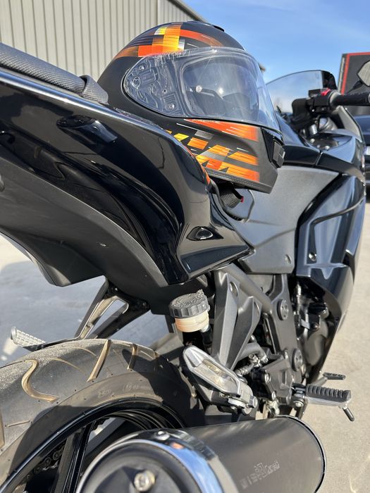 OFERTA!!! Kawasaki Ninja 250R - 3156km - New + Casca Cadou