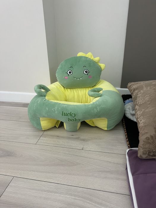 Продам сидушку для детей