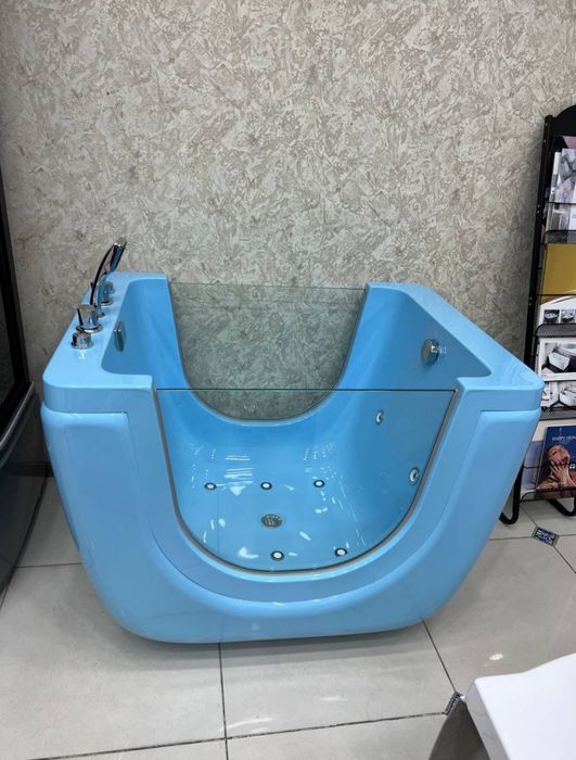 Эта детская гидромассажная ванна (baby spa) имеет качество супер 100%
