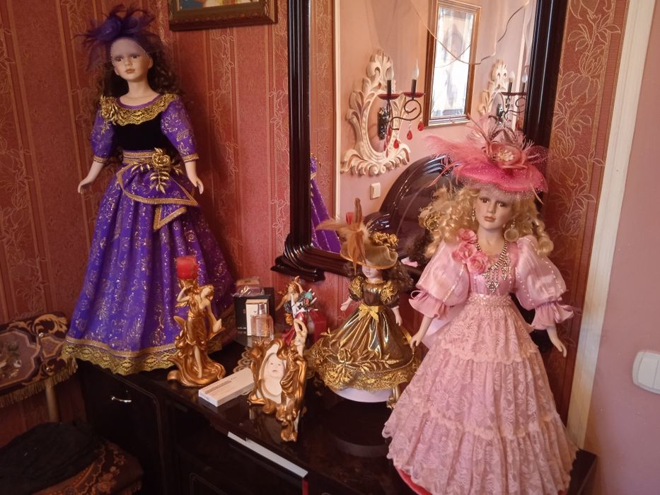 Фарфоровые куклы