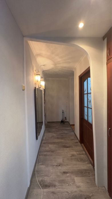 Продается 2 х комнатная квартира