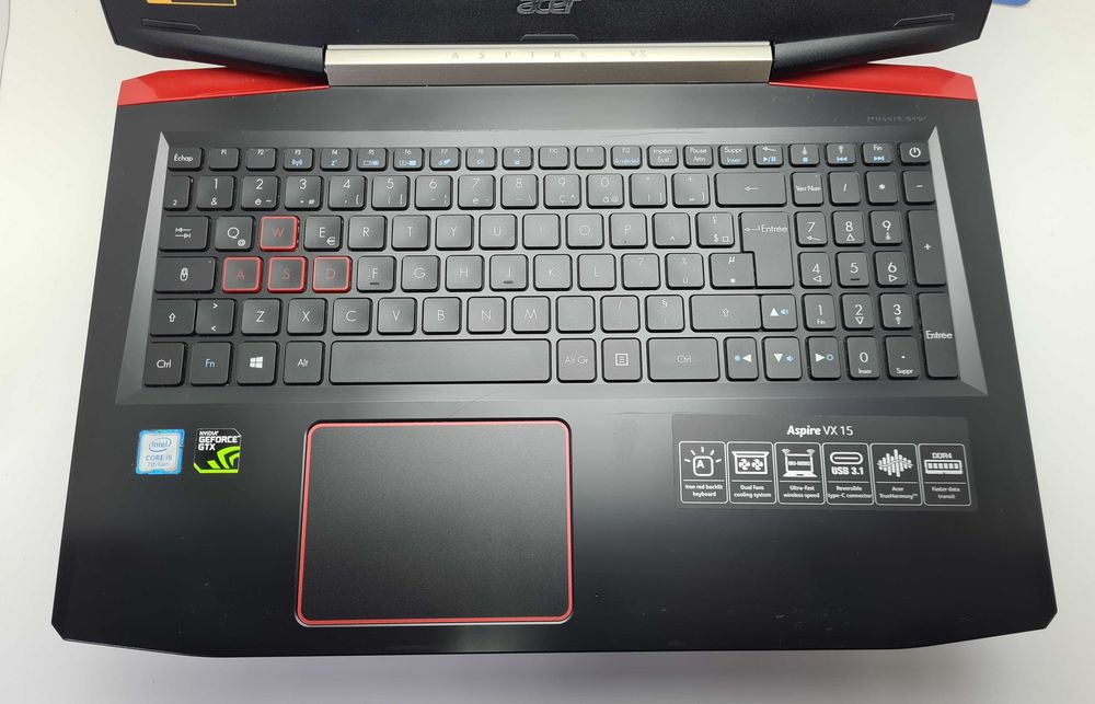 Acer Aspire VX 15  i5 7300HQ/16GB/256SSD/1TB HDD/GTX 1050-4GB/FHD