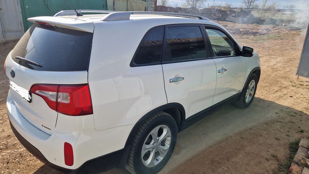 Продам машину kia sorento