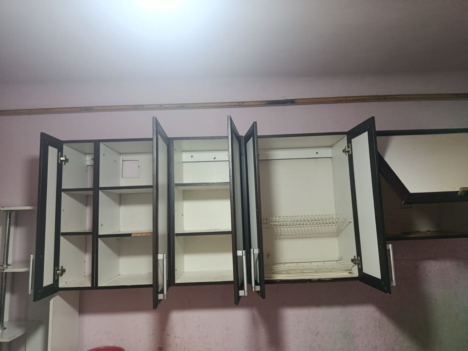 Кухонный шкаф,навесной
