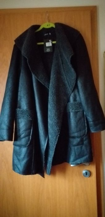 Scurta imitație blana, noua, mărimea 52