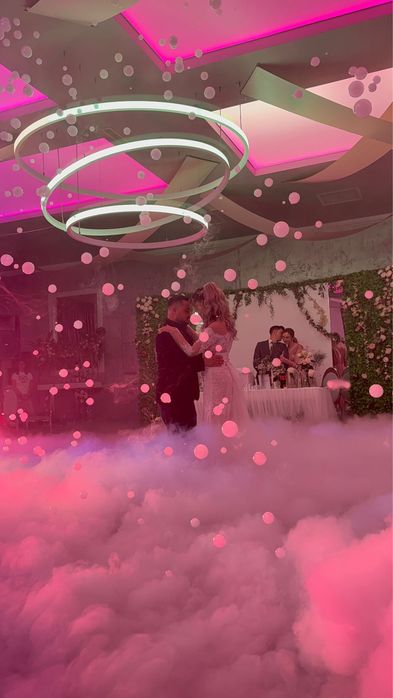 Fum greu-gheață carbonica pentru dansul mirilor