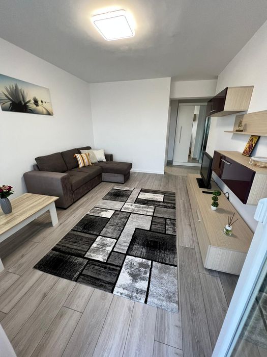 Garsoniera Titan Bloc Nou cu Centrala Proprie si Terasa — fotografia 1