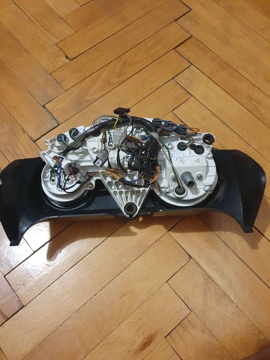 honda cbr 600 f3 части, табло, съединител, пиньон верига свещи и др.