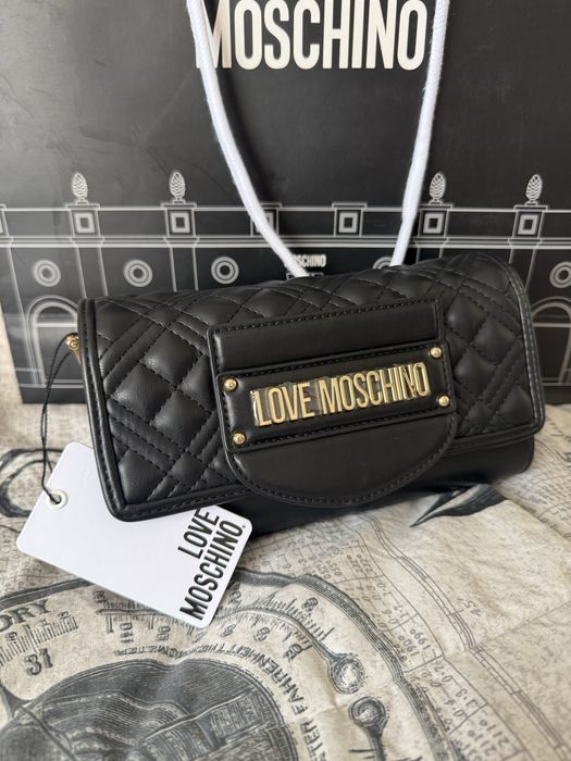 Дамска чанта Love Moschino