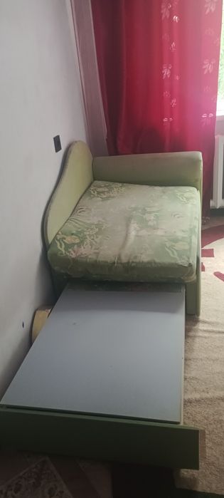 Продам детский диван
