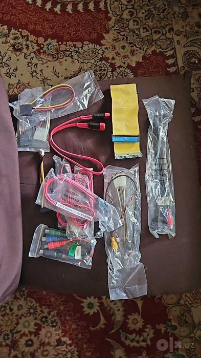 кабель-переходник питания  Molex 4-pin на SATA 15-pin кабель SATA III
