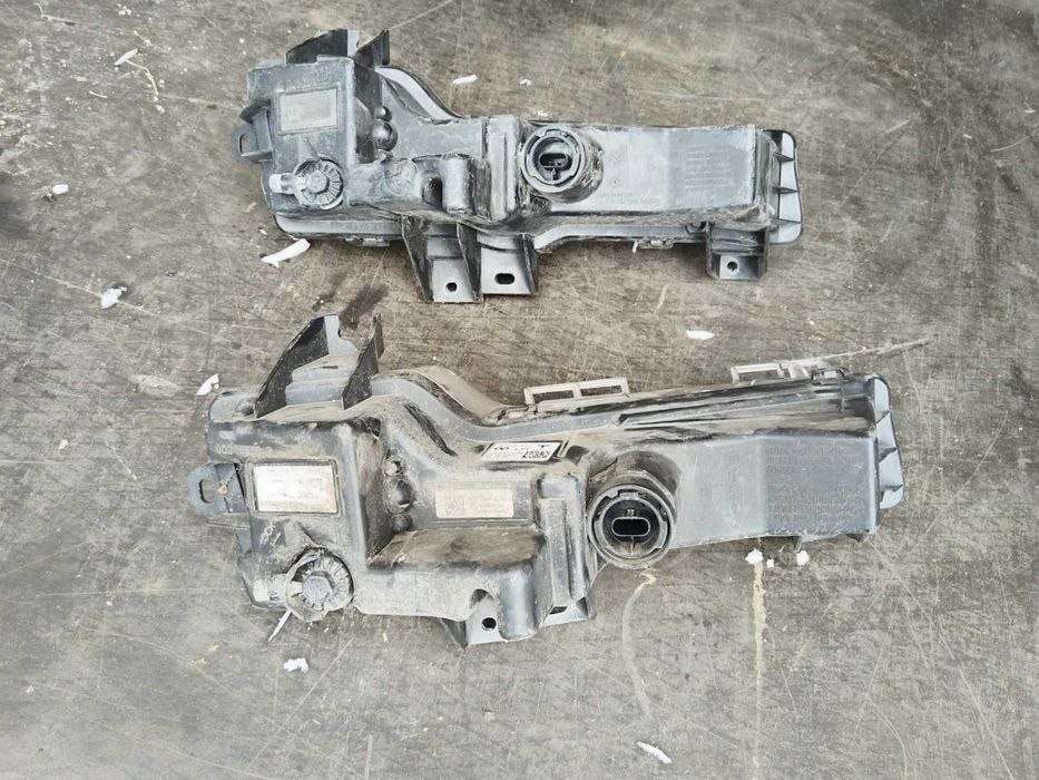 Халогени за TESLA Model Y
2022г-2023г