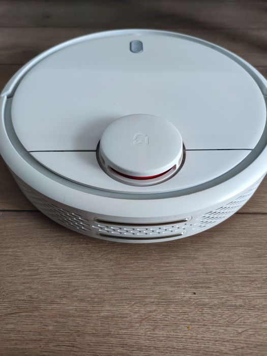 Прахосмукачка робот Xiaomi модел SDJQR02RR
