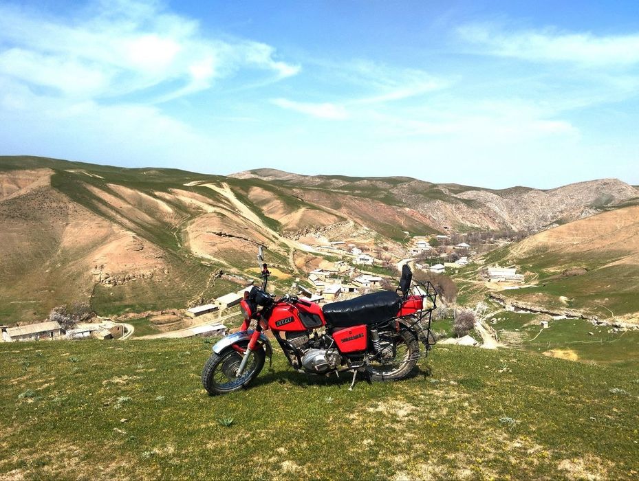 Иж планета 5 сотилади