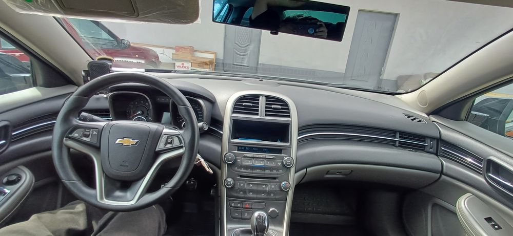 malibu 1 narxi 12200$