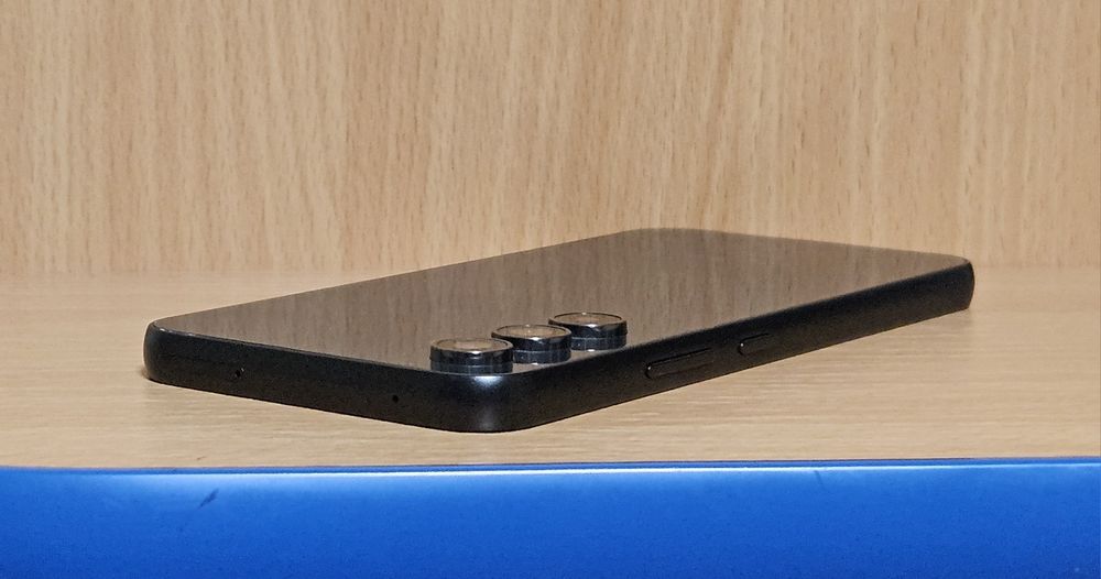 Samsung A54 5G 256 GB 128 GB