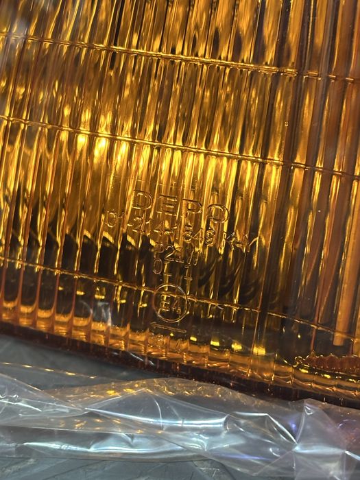 Поворотник митсубиси галант акула