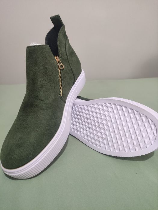 Спортно-елегантни обувки Slip on